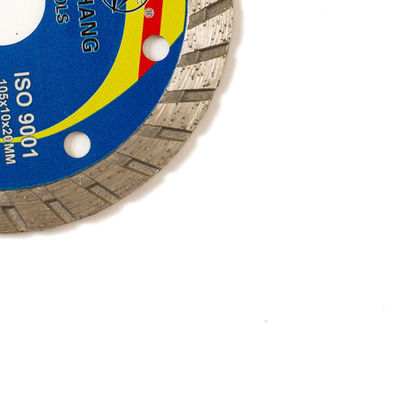 Corpo di acciaio di Diamond Blade 65Mn della porcellana di alta qualità della pressa a caldo 4inch 105*1.8/1.2*10*8*20mm con vita tagliente lunga