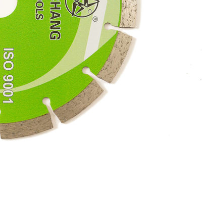 La stampa fredda 7inch 180×1.6/2.2×10×22.23×14T ha segmentato Diamond Blade For General Purpose, la pietra ed il calcestruzzo