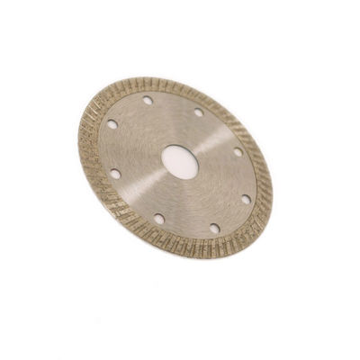 Porcellana Diamond Blade With Long Life della pressa a caldo 4.5inch 115×1.2/2.0×10×22.23mm di alta qualità