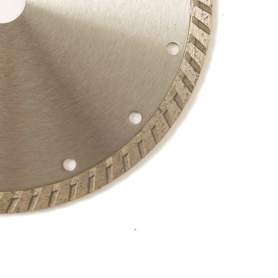 Corpo di acciaio di Diamond Blade 65Mn della porcellana della pressa a caldo 8inch “200×1.6/2.6×10×22.23mm di alta qualità con vita tagliente lunga