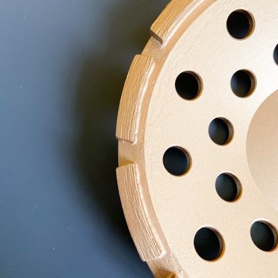 Il laser della fabbrica 9inch ha saldato la ruota per concreto, la pietra, materiali da costruzione duri di 230mm Diamond Single Row Grinding Cup